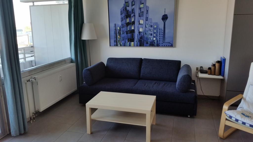 Monteurwohnung Neuss Esterno foto